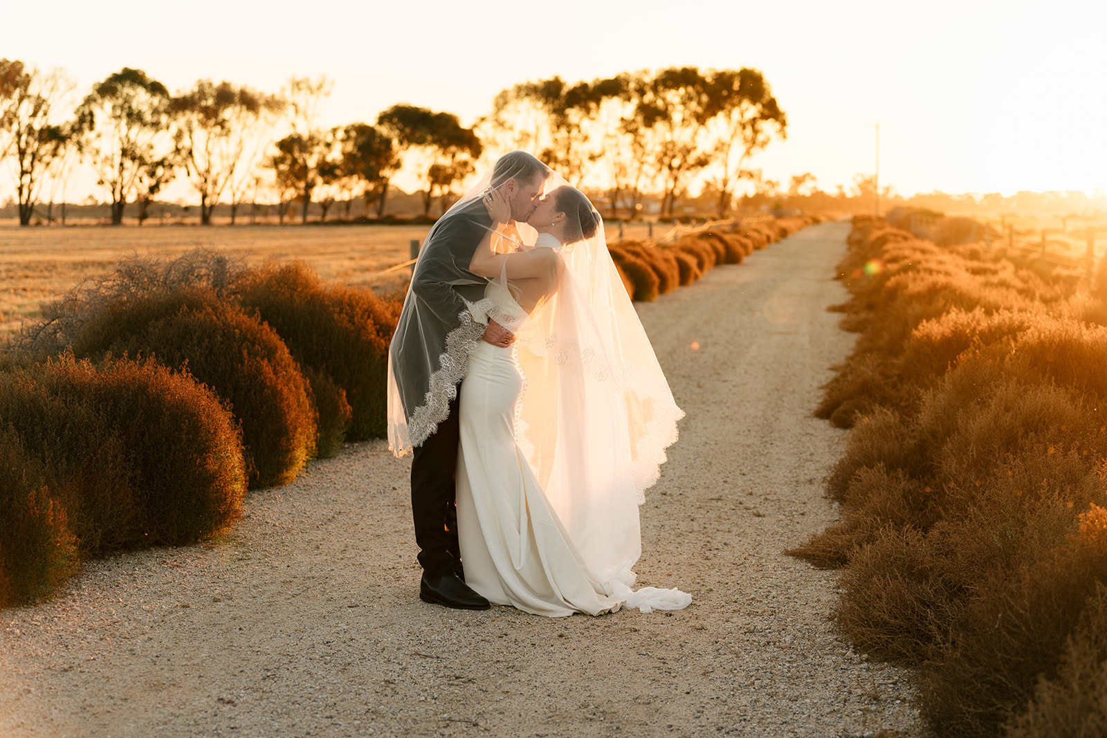 ISABELLA + ROBERT